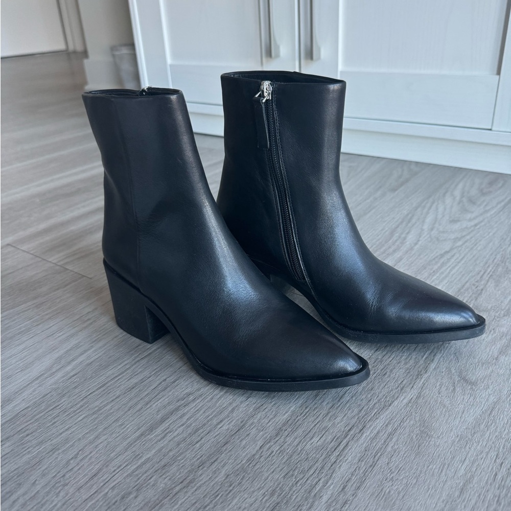 Steve Madden Alia Black Leather Boots Size 6 Unworn